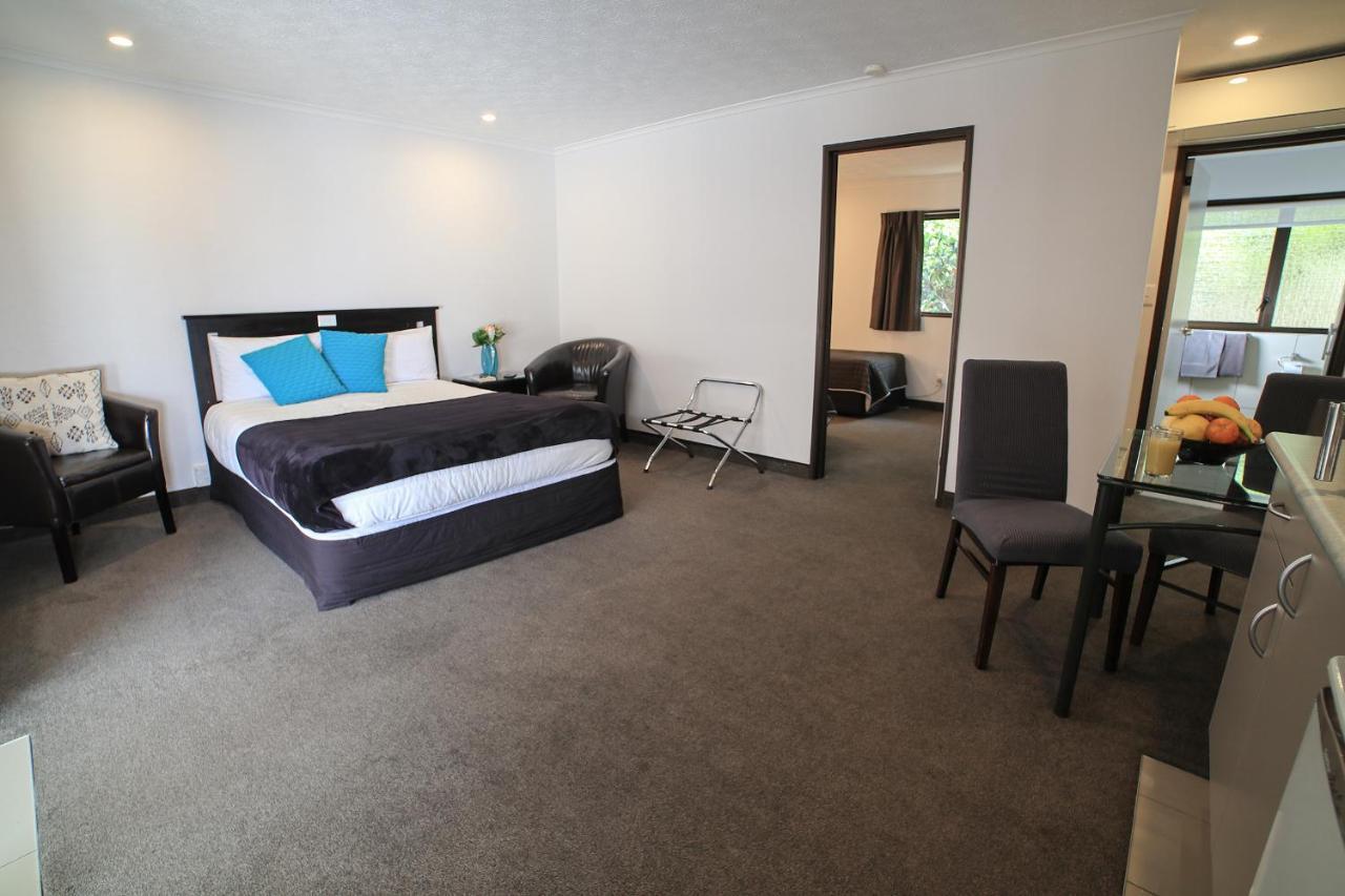 Palm City Motor Inn Napier Bagian luar foto