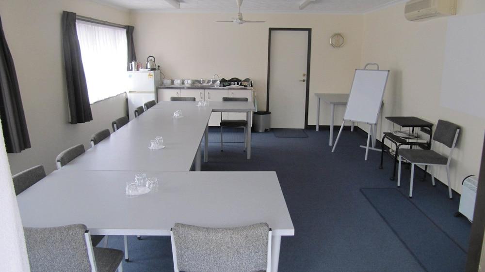 Palm City Motor Inn Napier Bagian luar foto